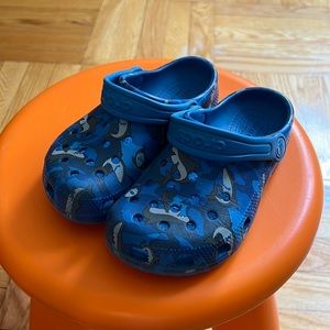 Crocs clogs with shark print. Size 12